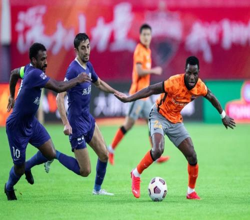 中超战报：沧州雄狮2-1送深圳三连败，卡尔德克复出破门