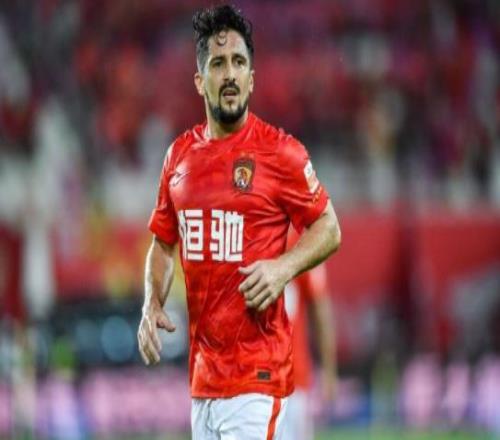 广州队以2:0战胜河南嵩山龙门