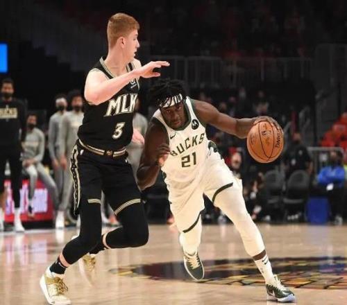 NBA前瞻，雄鹿VS太阳，谁会登上NBA巅峰宝座