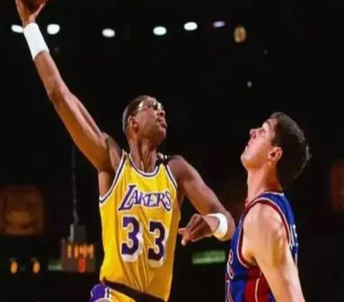 NBA湖人历史最佳球员