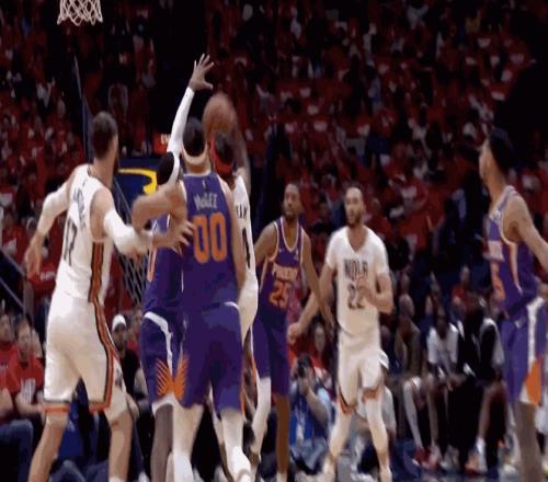NBA直播：鹈鹕G4击败太阳 大比分2-2扳平 莺歌砍下30分5助