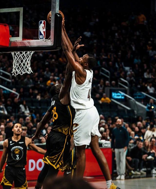 11/17-NBA直播联赛：雄鹿VS骑士