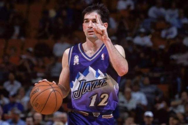 传奇的人物！美媒评选NBA实力最强的十大控卫：库里仅排第四名