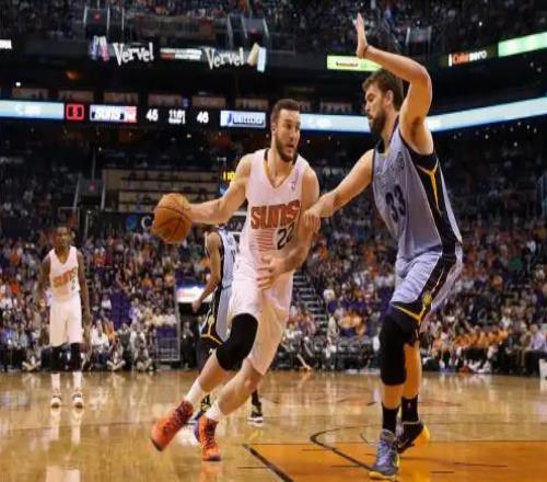 NBA前瞻：克利夫兰骑士vs夏洛特黄蜂，骑士队能否捍卫主场