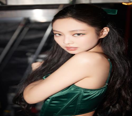 Jennie（金珍妮）