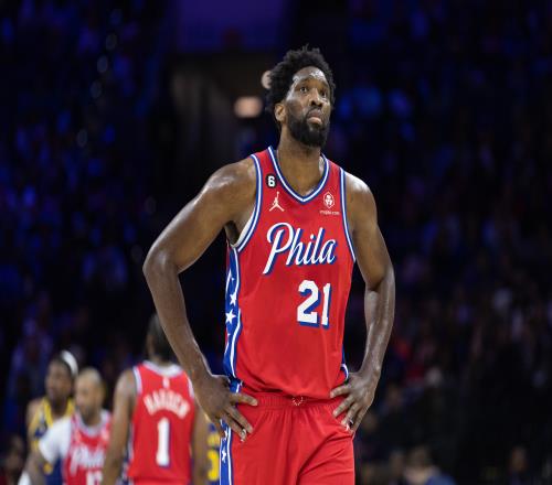 恩比德：在NBA领先20分不算什么 任何球队都可能扳回来