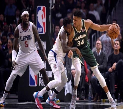 NBA直播：雄鹿vs快船，雄鹿主场能否战胜快船