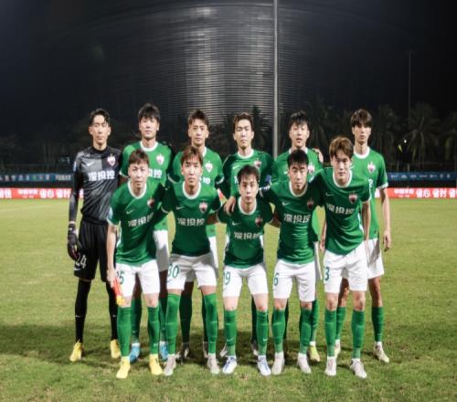 足球报：陈涛带深圳队开启新赛季首堂训练课，郜林、姜至鹏等归队