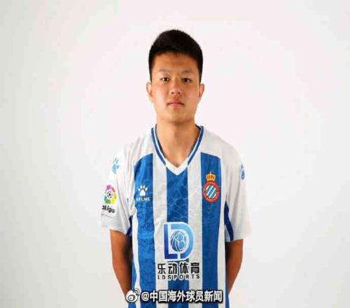 中国小将杨希代表西班牙人U19B队首发，第70分钟染红下场