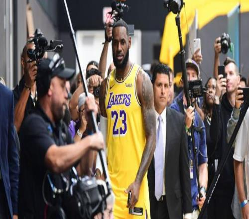 NBA,詹姆斯,詹姆斯冠军次数,詹姆斯获得总冠军在哪几年