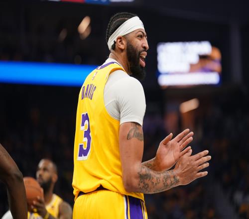 Woj：戴维斯3年1.86亿续约湖人