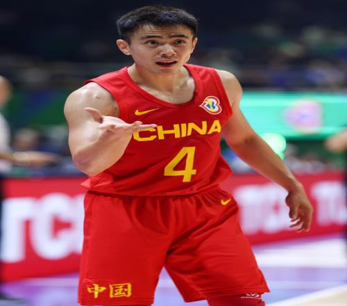 组织出色投射不佳！赵继伟世界杯场均5.2分4助攻 命中率28.6%