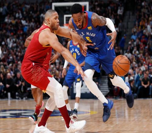 NBA季中锦标赛：掘金86-105火箭，火箭双杀掘金