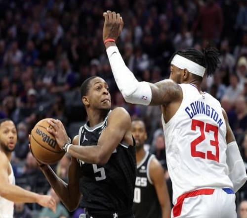 NBA洛杉矶快船vs萨克拉门托国王：实力对决谁能坚持到最后