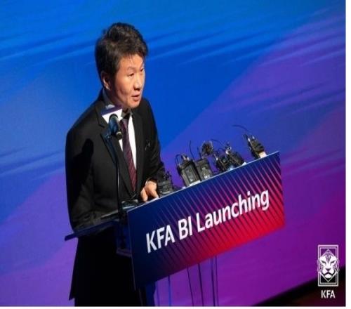 足球报：韩足协主席郑梦奎四面楚歌扳倒背靠现代集团的他难度大