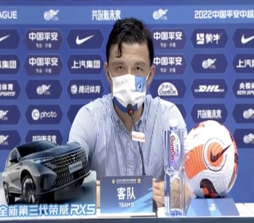 谢晖:本场比赛是近期节奏最快的一场球 打法基于体能所以要轮换