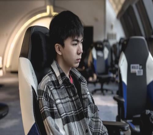 V5前教练：有国外战队找junjia，但EDG要价很高