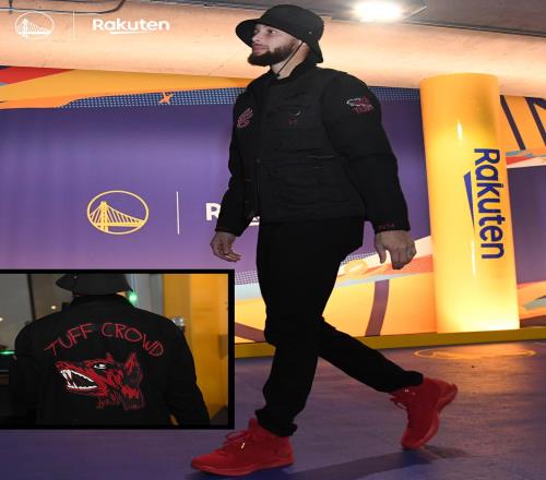 【NBA球员穿搭】库里戴帽 波尔展现长腿优势 蒙克鞋子格外亮眼