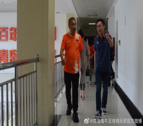 时隔九年重回中超，青岛海牛投资人乔伟光：做足球要有工匠精神
