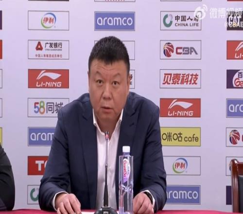 王建军:大家顶住了压力 队员在控制篮板和投篮命中率上皆有进步