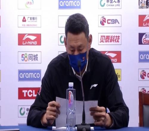 李楠:输球主要在第3节输20分 攻联防和守对方远投做得不好