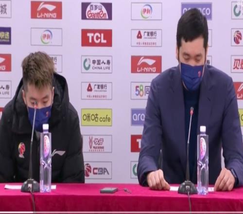赛季首胜!李可:新的一年里能获得一场胜利所有队员都非常开心