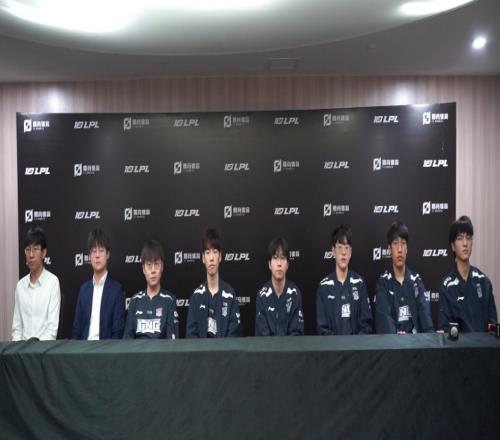 LNG赛后群访Zika：鳄鱼打奎桑提效果不错 就我打的比较好吧