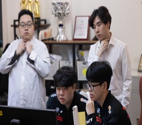 牛排余毒尚在！Clid本赛季四场比赛打出8杀33死的数据