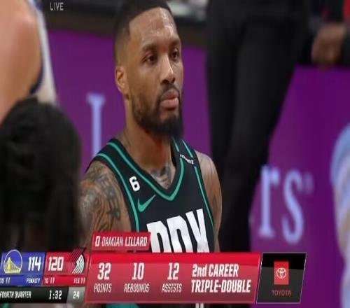 生涯第二次三双!利拉德21中8砍下33分10板11助