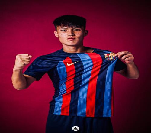 效力巴萨青训的日本U20国脚:与中国的比赛会很难,但将全力求胜