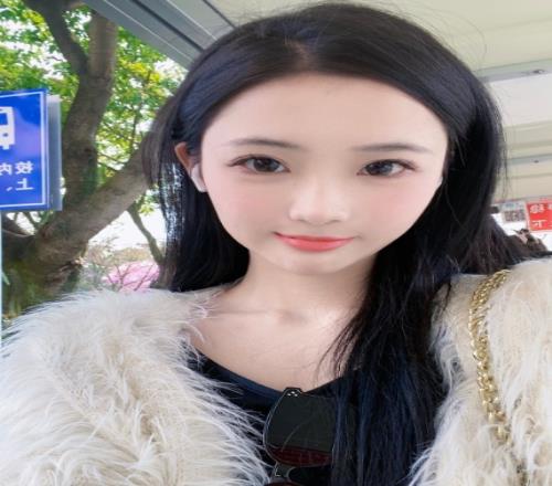 王者荣耀解说诗诗：美女出门！猜猜我去干啥