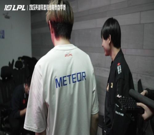 LGD赛后花絮：开心到蹦蹦跳跳的haichao