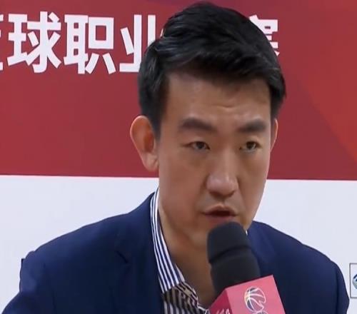 王博:球员在广东高强度的对抗下心态没有变 比赛非常精彩