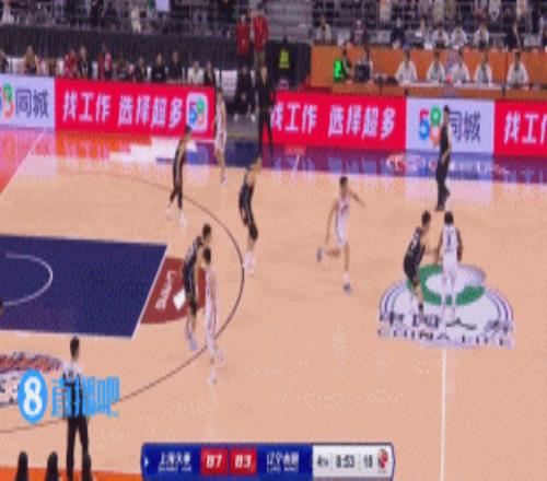 效率极高！特林布尔21中14射落7记三分砍全场最高41分外加5板8助
