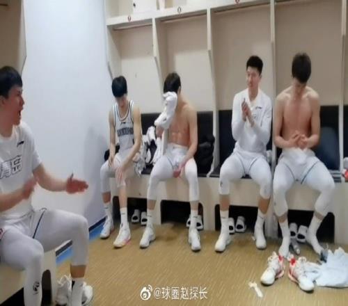 杨金蒙赛后激动落泪:我来青岛5年 终于赢广东了