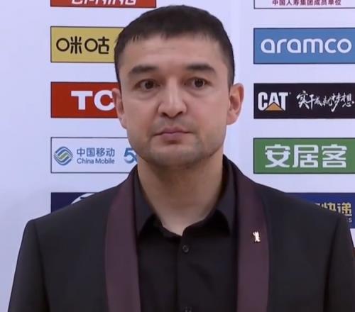西热力江:队员都快被罚完了 我们今天吃亏在下手的动作上