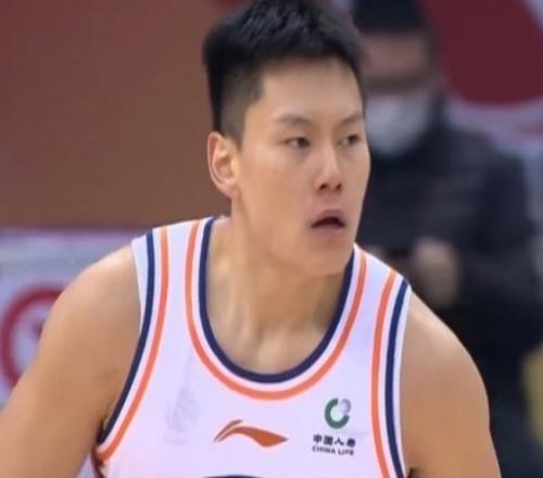 外卡参赛！上海球员李弘权将参加全明星三分球大赛
