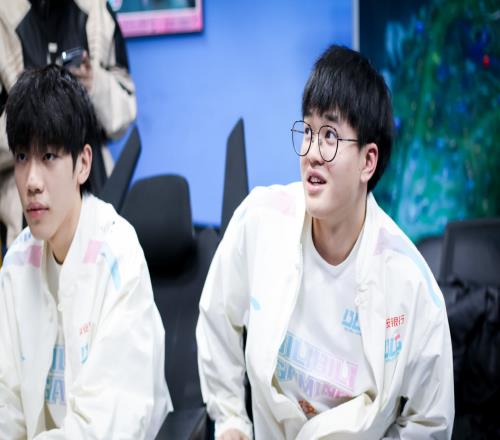 BLG近三年季后赛成绩:最好成绩是第二轮被TES爆杀?