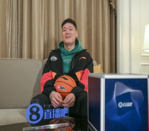 直播吧在现场丨张宁致球迷:山西待我不薄 我岂能忘恩负义