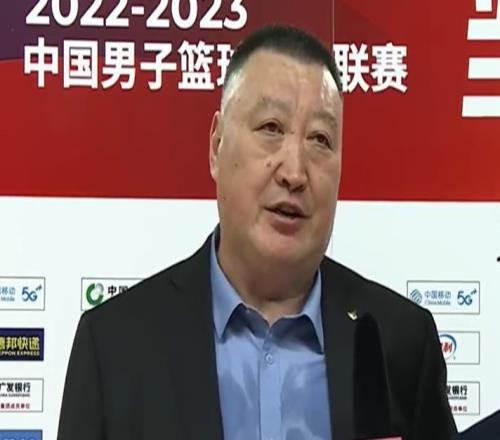 杨学增:与广厦无论个人还是整体都有差距 感谢队员和主场球迷