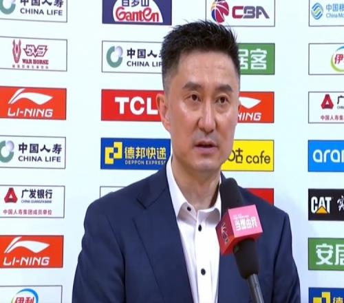 杜锋：我们开局不错&后面攻防两端都受到了影响 下场好好准备