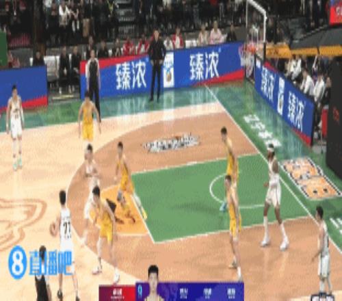 帅气!孙铭徽抢断付豪一条龙单手暴扣