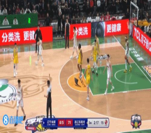轮流生气杨鸣&王博不满判罚先后暴怒欲冲进场