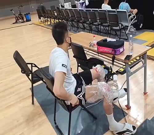 杨鸣:郭艾伦确定缺席今晚辽宁vs广厦G3