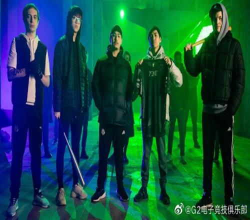 G2整活：让我看看是谁闪烁着冠军的光芒！