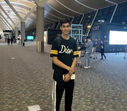 海港球员阿布拉汗前往国奥报到:伤好了,可以来之即战啦!