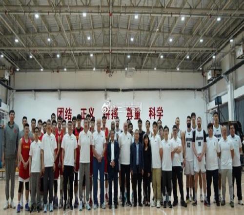 媒体人：短训营结束后周琦很可能继续留在青岛进行个人训练