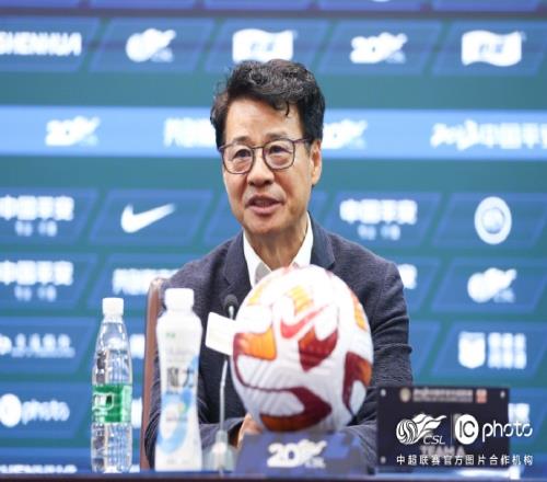 吴金贵：我们打出了本赛季最好的上半场阿马杜、特谢拉出现伤情