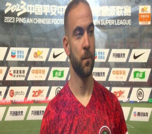 河南外援科维奇:为了首胜付出了很多,这场胜利送给我们的球迷