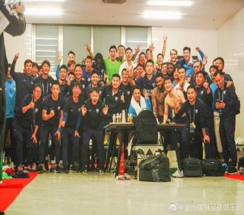 战报丨久旱逢甘露沧州雄狮21武汉三镇迎主场首胜